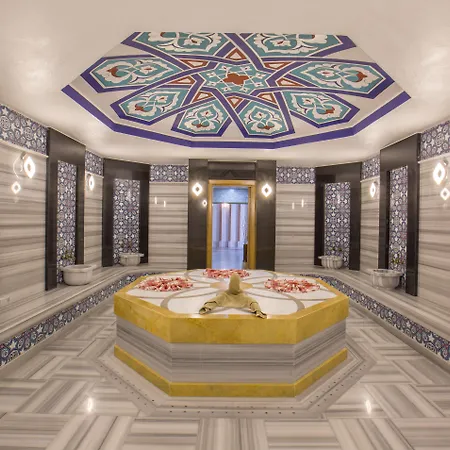 Aquamarin & מלון 4*