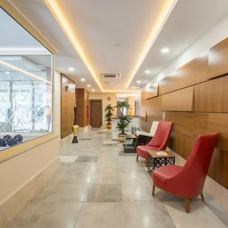 Aquamarin & מלון