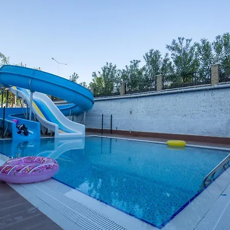 Hotel Aquamarin & Side