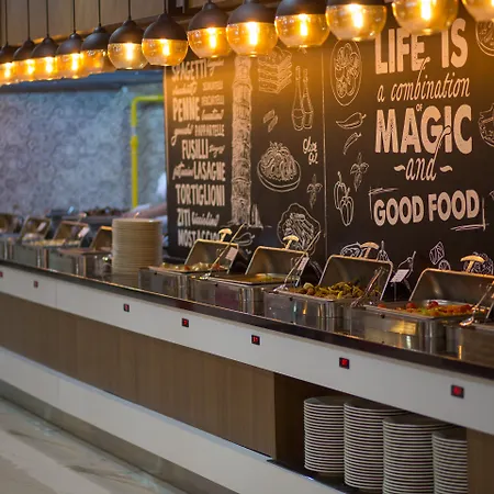 Aquamarin & Hotel Side