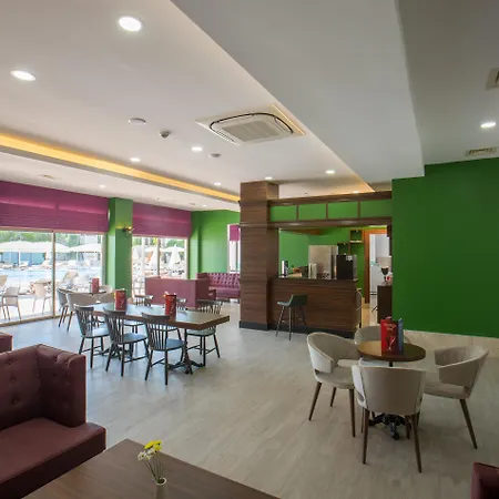 Aquamarin & Hotel Side