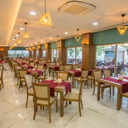 Hotel Aquamarin & 4*