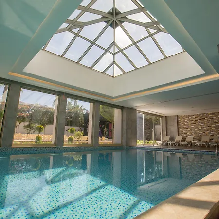 Aquamarin & Hotel 4*